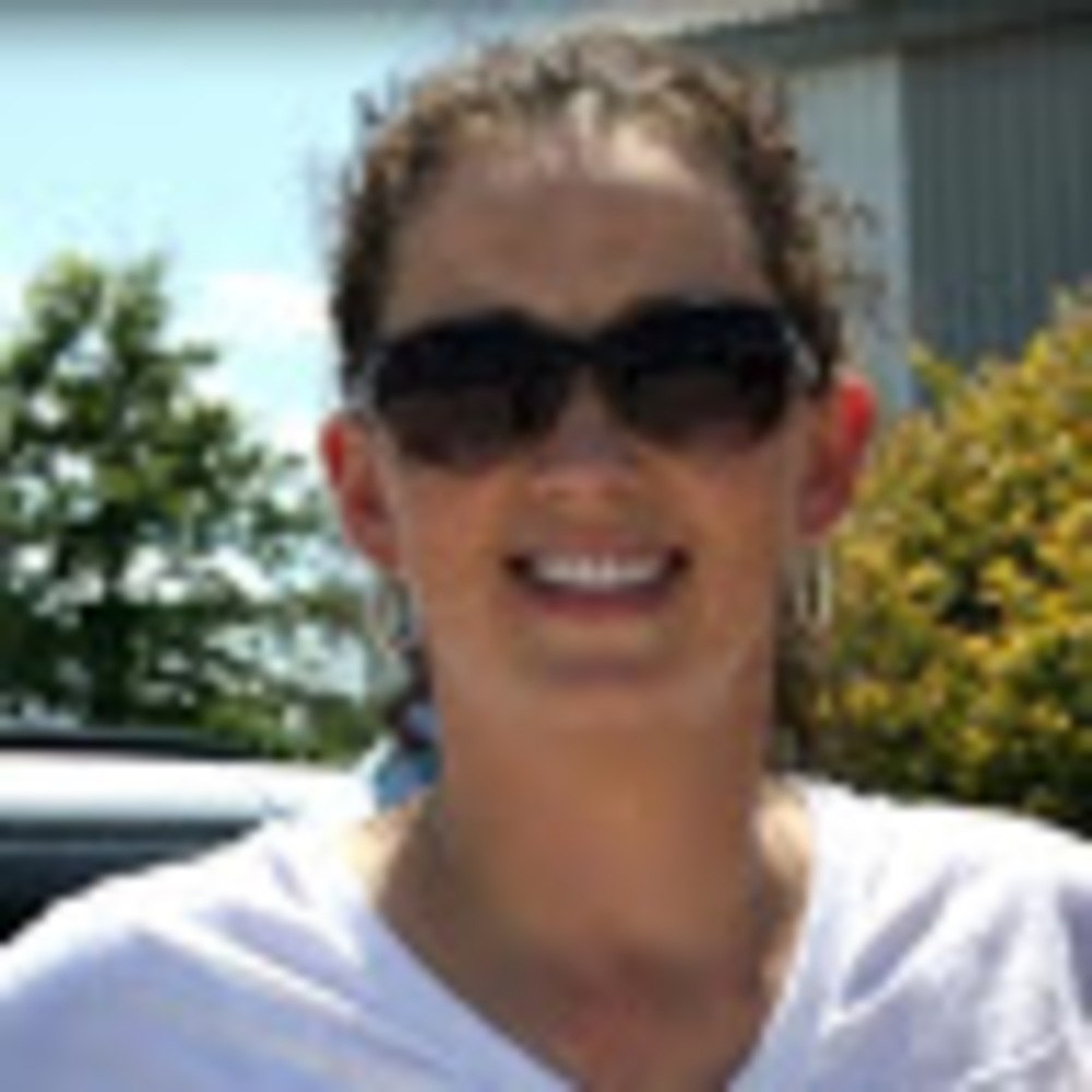 Meet your Posher, Holly